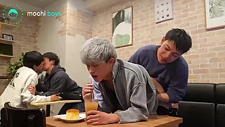 Cute Twink Box 2